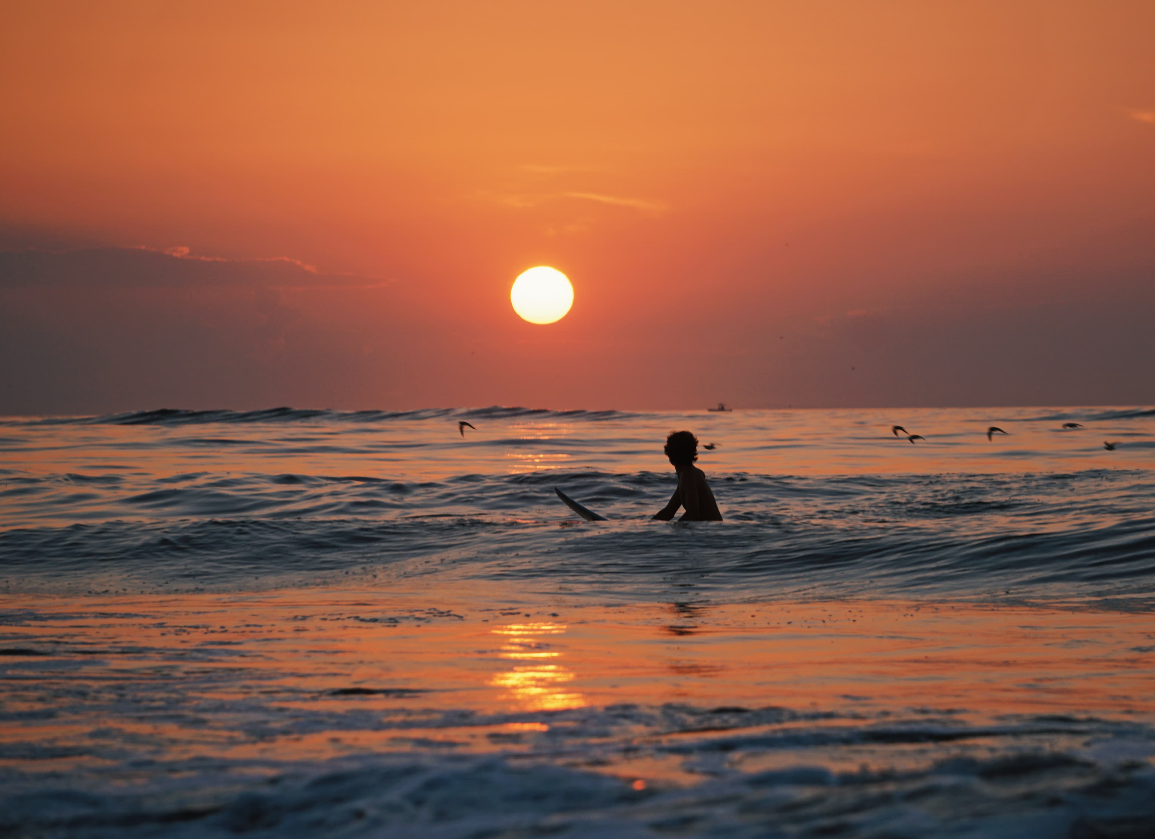 Sri Lanka surfing