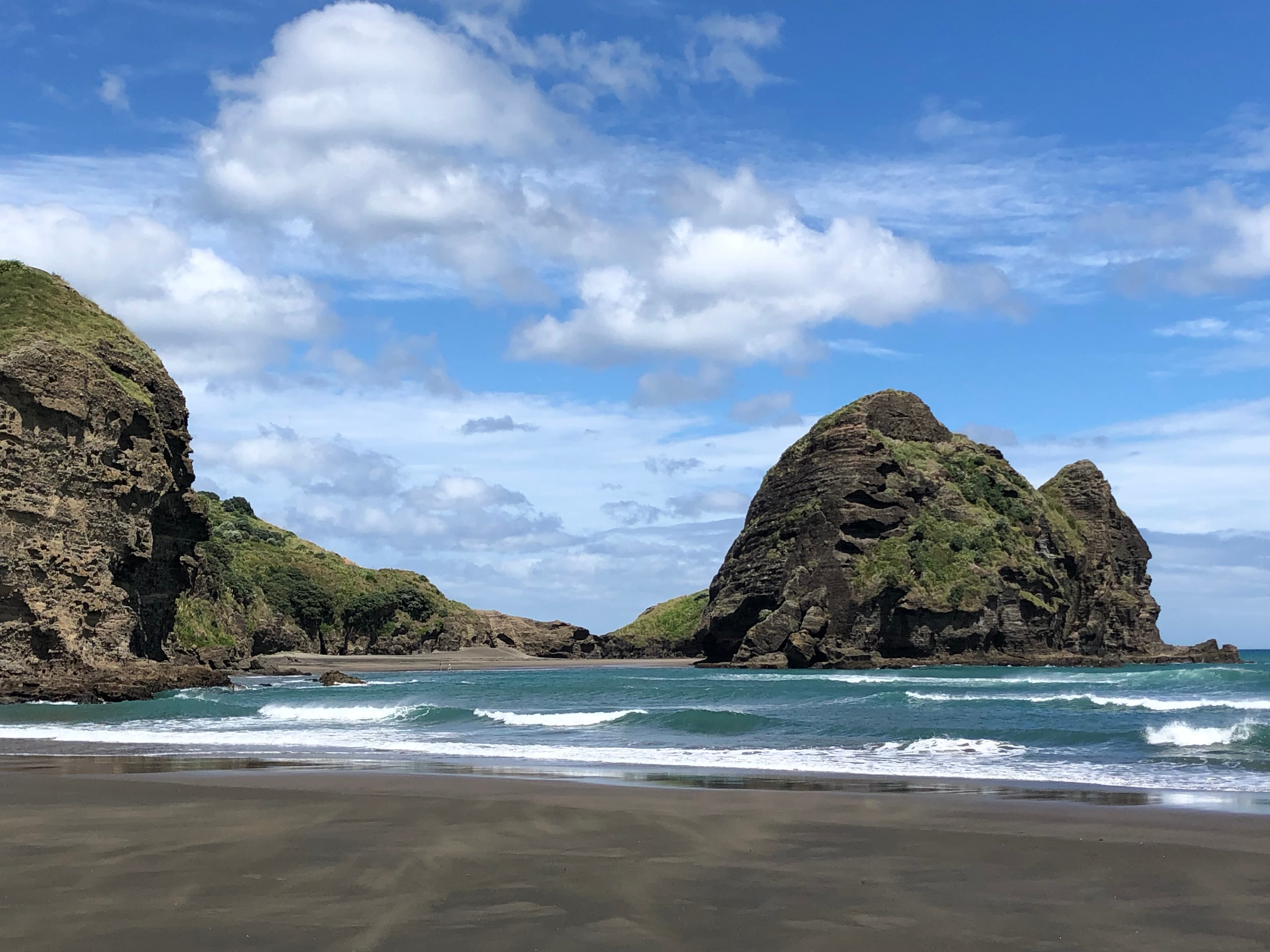 New Zealand surfing